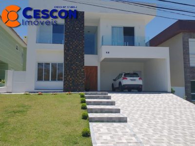 Sobrado, 4 quartos, 290 m² - Foto 1