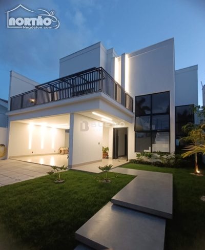 Casa, 3 quartos, 255 m² - Foto 1