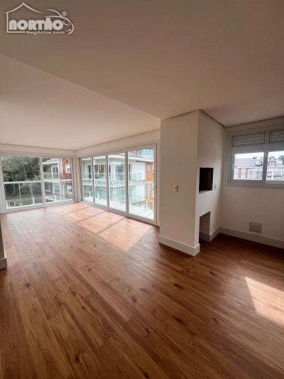 Casa, 2 quartos, 95 m² - Foto 1