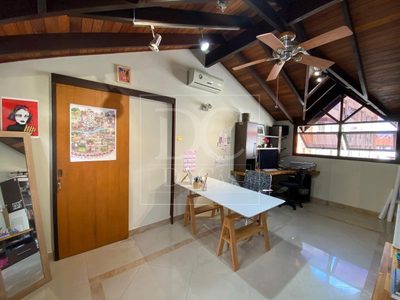 Casa, 3 quartos, 278 m² - Foto 4