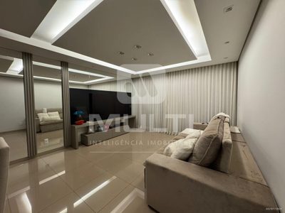 Apartamento, 3 quartos, 175 m² - Foto 2