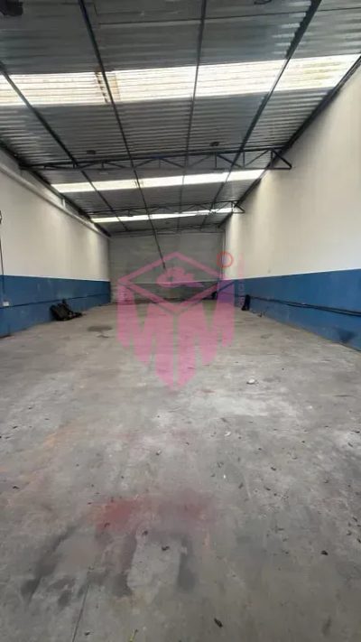 Depósito-Galpão, 300 m² - Foto 1