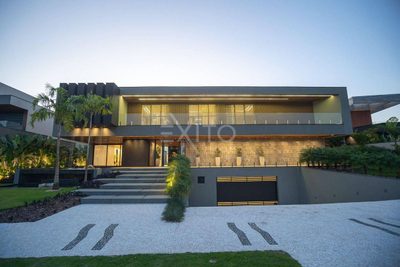 Casa, 7 quartos, 1389 m² - Foto 1