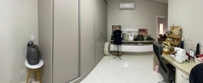 Casa, 1 quarto, 327 m² - Foto 1