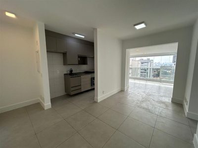Apartamento, 2 quartos, 70 m² - Foto 2