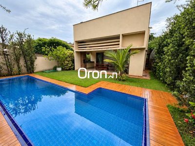 Sobrado, 4 quartos, 221 m² - Foto 1