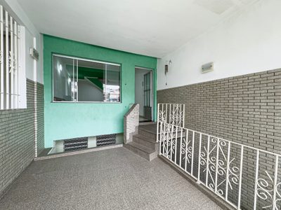 Casa, 3 quartos, 169 m² - Foto 1