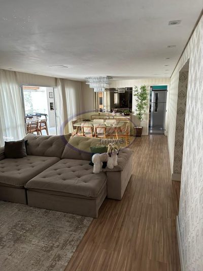 Apartamento, 3 quartos, 182 m² - Foto 1