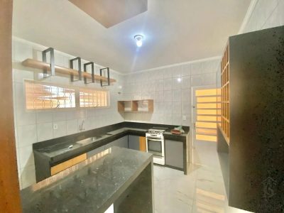 Casa, 2 quartos, 170 m² - Foto 1