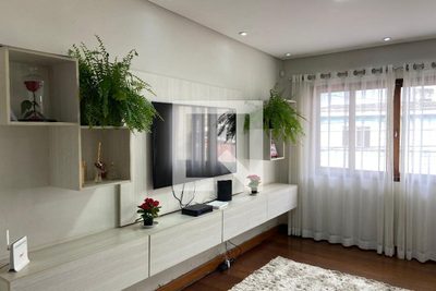 Casa, 3 quartos, 278 m² - Foto 1