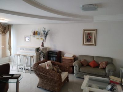 Apartamento, 3 quartos, 136 m² - Foto 1