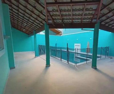 Casa, 4 quartos, 245 m² - Foto 1