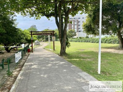 Casa, 5 quartos, 216 m² - Foto 3