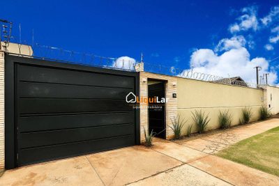 Casa, 3 quartos, 356 m² - Foto 1