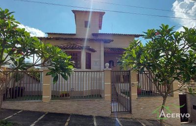 Casa, 4 quartos, 261 m² - Foto 2
