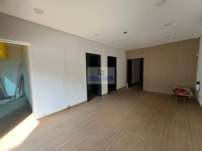 Loja-Salão, 132 m² - Foto 1