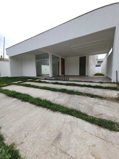 Casa, 3 quartos, 118 m² - Foto 1