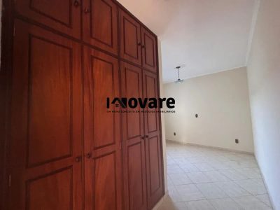 Casa, 3 quartos, 180 m² - Foto 1