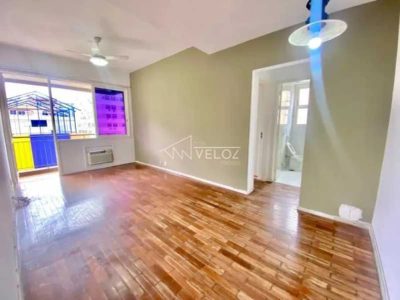 Apartamento, 1 quarto, 62 m² - Foto 2