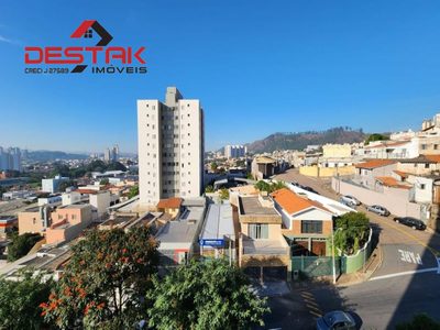 Apartamento, 3 quartos, 77 m² - Foto 2