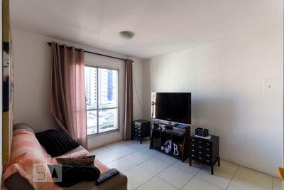 Apartamento, 3 quartos, 70 m² - Foto 2