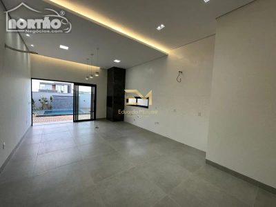 Casa, 1 quarto, 176 m² - Foto 3