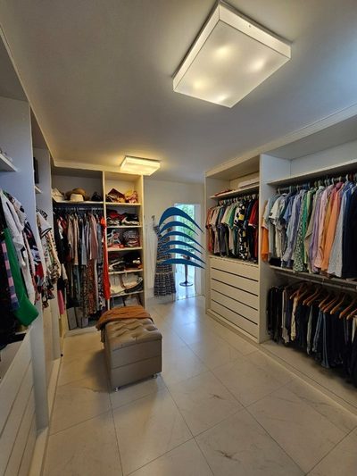 Casa, 4 quartos, 349 m² - Foto 2