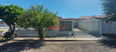 Casa, 4 quartos, 208 m² - Foto 1