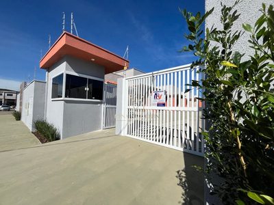 Casa, 2 quartos, 53 m² - Foto 1