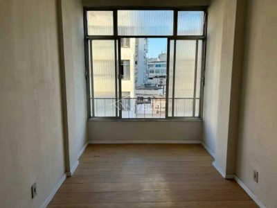 Apartamento, 1 quarto, 42 m² - Foto 1
