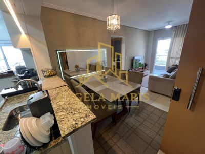 Casa, 2 quartos, 52 m² - Foto 1
