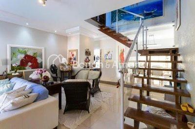 Casa, 3 quartos, 263 m² - Foto 3
