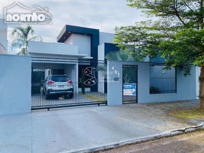 Casa, 2 quartos, 115 m² - Foto 1