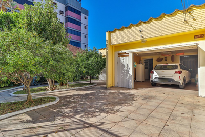 Casa, 3 quartos, 179 m² - Foto 1