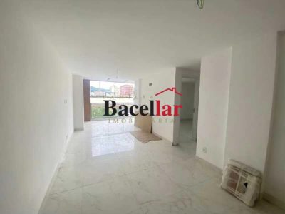 Cobertura, 3 quartos, 177 m² - Foto 2