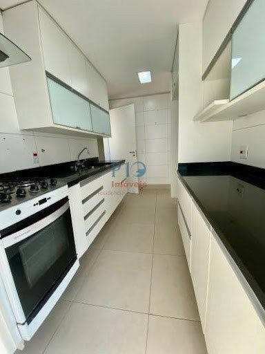 Apartamento, 3 quartos, 106 m² - Foto 2