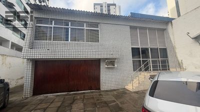 Casa, 4 quartos, 497 m² - Foto 1
