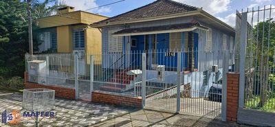 Casa, 4 quartos, 222 m² - Foto 1
