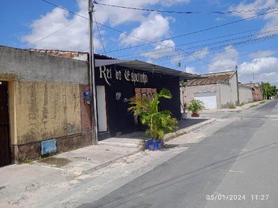 Casa, 2 quartos, 168 m² - Foto 1