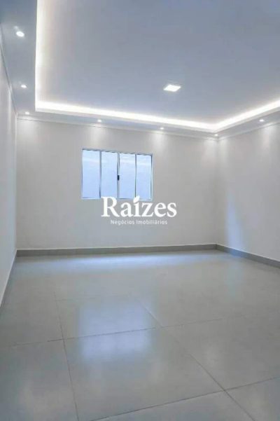 Casa, 3 quartos, 300 m² - Foto 1