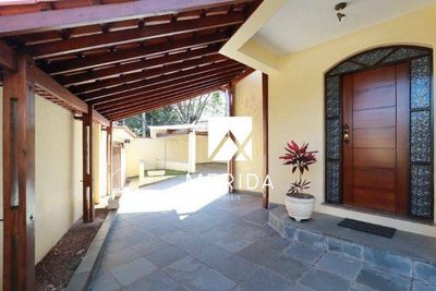 Sobrado, 3 quartos, 262 m² - Foto 1