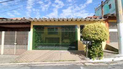 Casa, 4 quartos, 188 m² - Foto 1