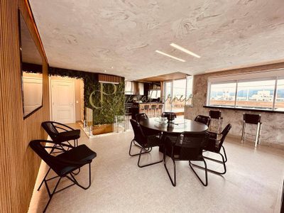 Cobertura, 3 quartos, 214 m² - Foto 3