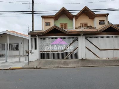 Sobrado, 3 quartos, 126 m² - Foto 1