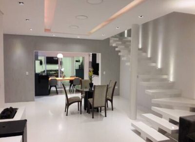 Casa, 3 quartos, 234 m² - Foto 1