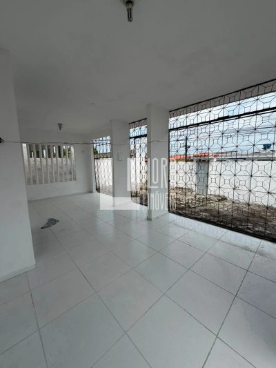 Casa, 3 quartos, 200 m² - Foto 1