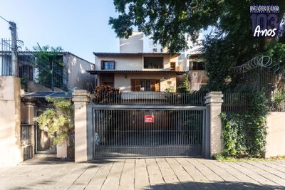 Casa, 4 quartos, 316 m² - Foto 2