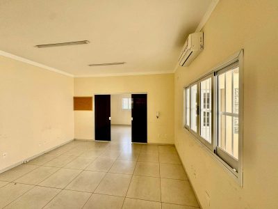Casa, 1 quarto, 254 m² - Foto 4