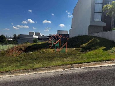 Loteamento e Condomínio, 250 m² - Foto 1