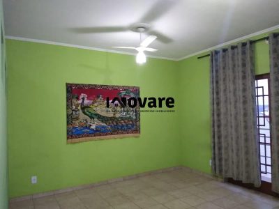 Casa, 3 quartos, 240 m² - Foto 1